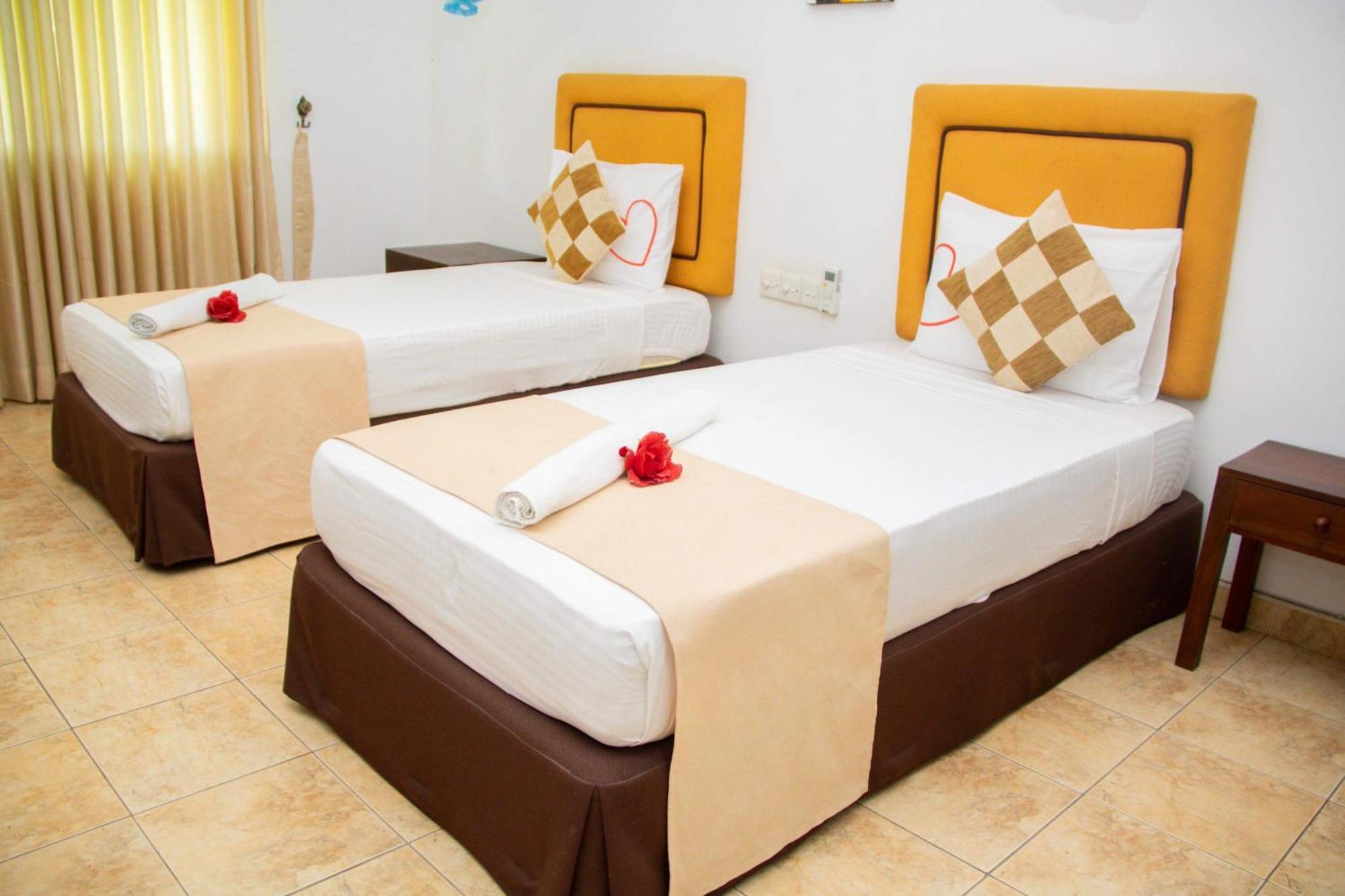 Yolanda Villa Negombo Ngoại thất bức ảnh